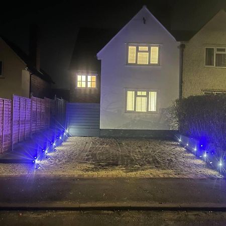 Charming 3-Bed Home Minutes From City Centre Нотингам Екстериор снимка