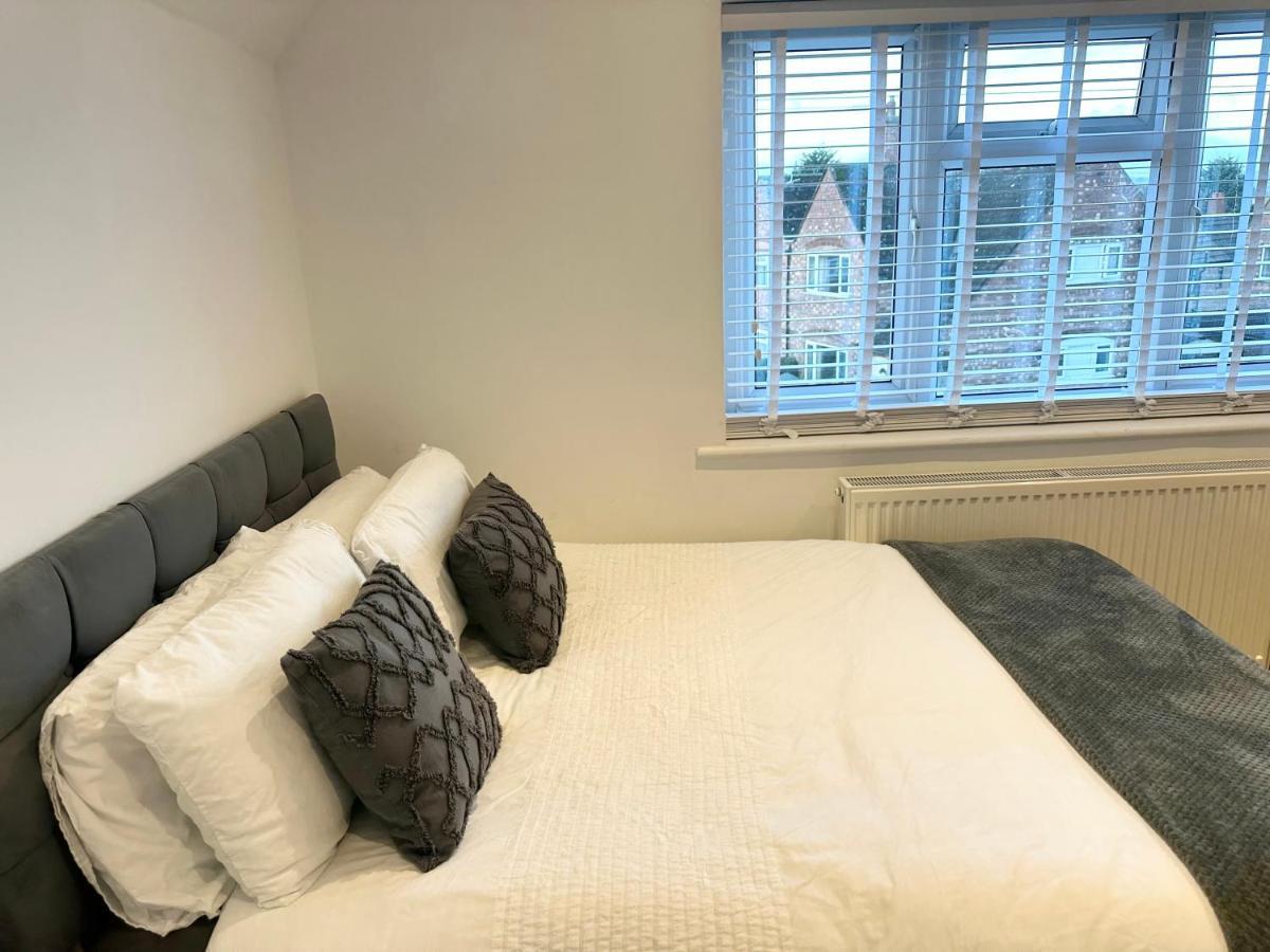 Charming 3-Bed Home Minutes From City Centre Нотингам Екстериор снимка